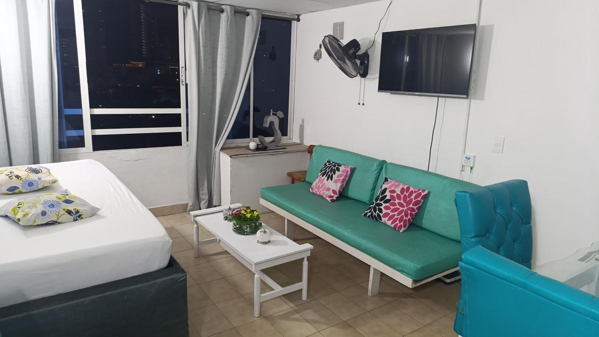 Excelente Vista Al Mar Apartamento *